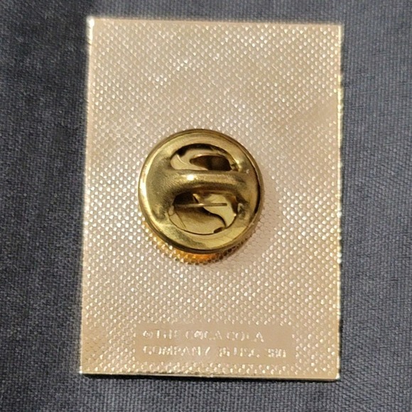 Vtg 1992 Coca-Cola Barcelona Olympics USA Cycling Team Lapel Pin - Picture 3 of 4